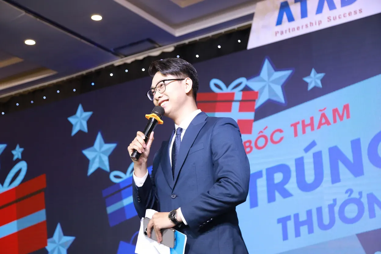 Hình ảnh chương trình Year End Party công ty ATAD (4)