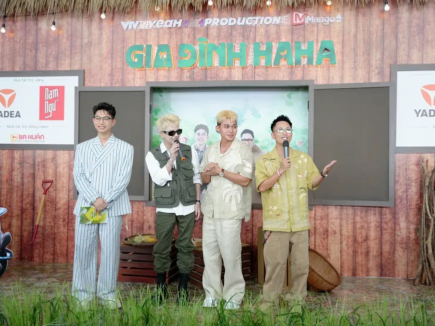Hình ảnh chương trình Họp báo Gia đình Haha (2)
