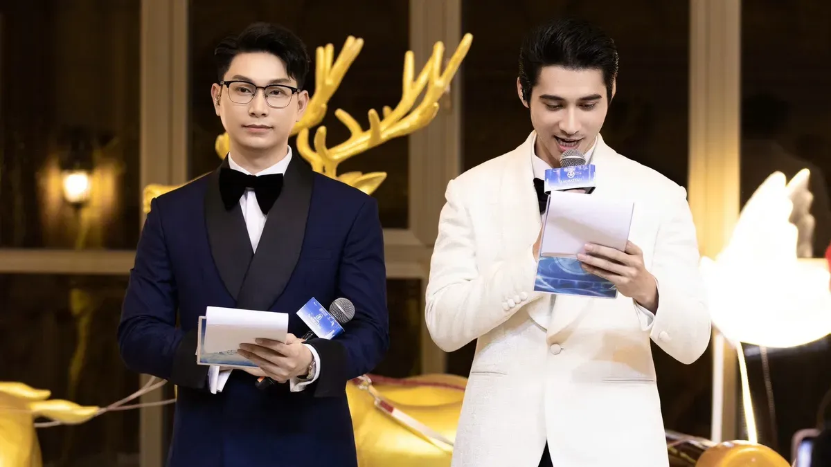 Không ngại đứng cạnh Á vương thế giới, MC Trọng Hiền ngày càng thăng hạng phong độ